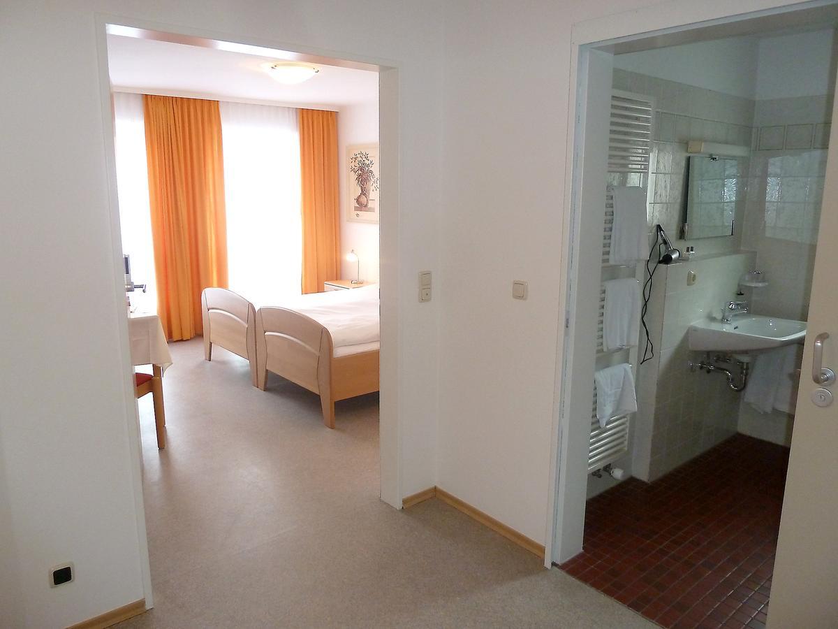 Garni Hotel Leitl Gmbh Eggenfelden Room photo